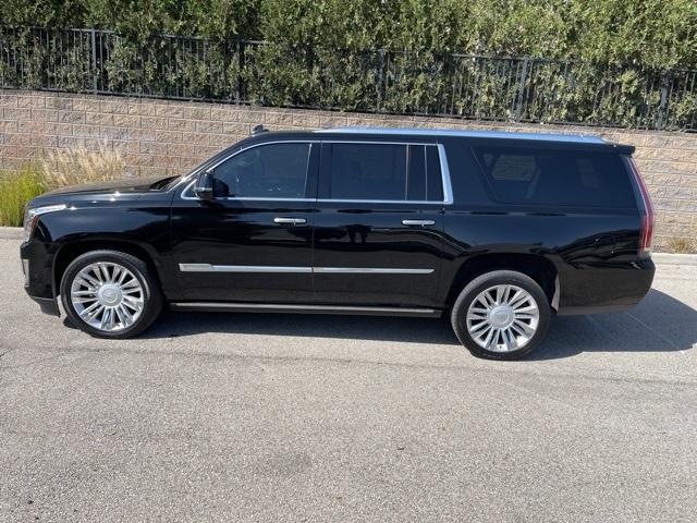 used 2020 Cadillac Escalade ESV car, priced at $41,082