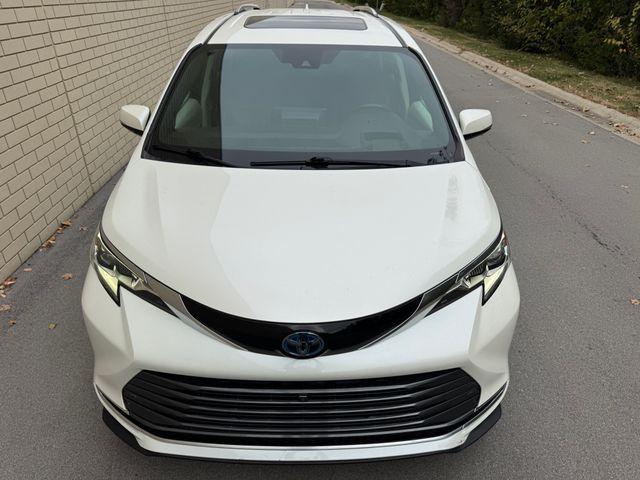 used 2021 Toyota Sienna car, priced at $34,777