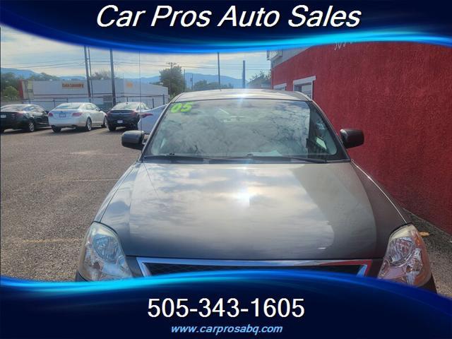 used 2005 Ford Five Hundred car, priced at $7,398