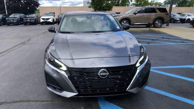 new 2025 Nissan Altima car, priced at $29,478