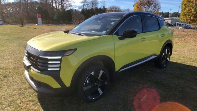 new 2025 Nissan Kicks car, priced at $28,755