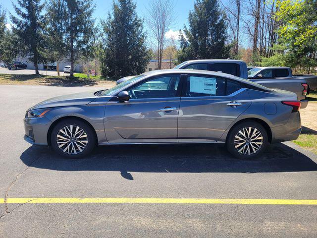 new 2025 Nissan Altima car, priced at $29,460