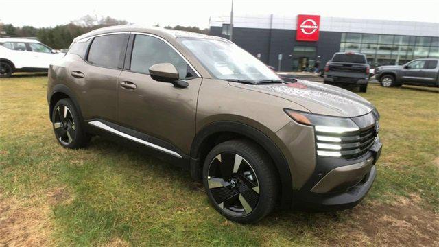 new 2025 Nissan Kicks car, priced at $30,550