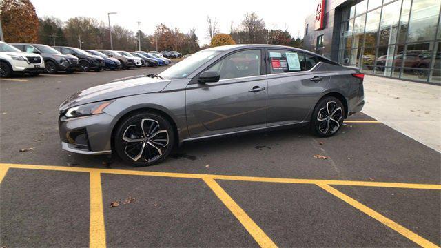 used 2023 Nissan Altima car, priced at $25,999