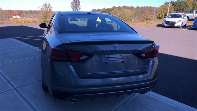 new 2025 Nissan Altima car, priced at $31,055