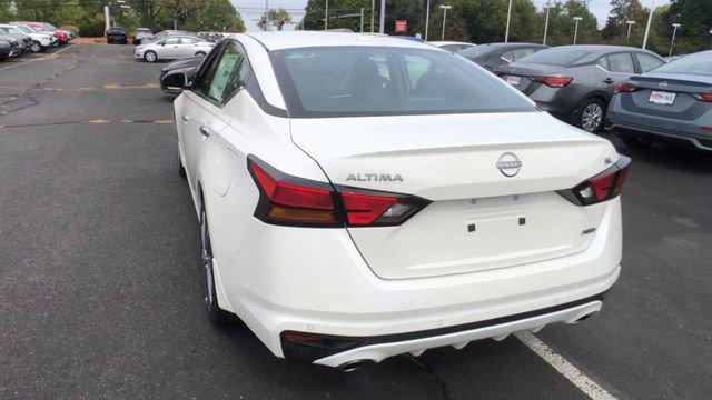 new 2025 Nissan Altima car, priced at $37,695