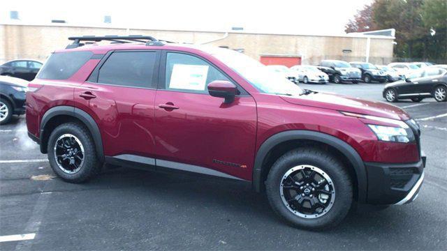 new 2024 Nissan Pathfinder car, priced at $45,375