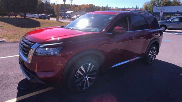 new 2025 Nissan Pathfinder car, priced at $55,490