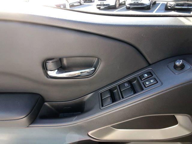 new 2025 Nissan Frontier car