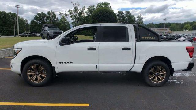 new 2024 Nissan Titan car, priced at $59,430