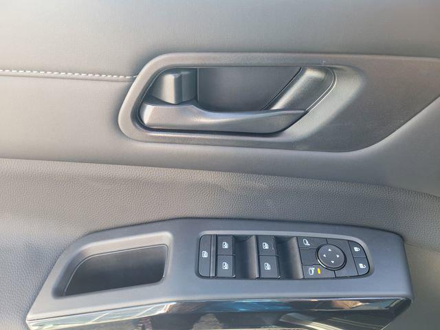 new 2025 Nissan Pathfinder car