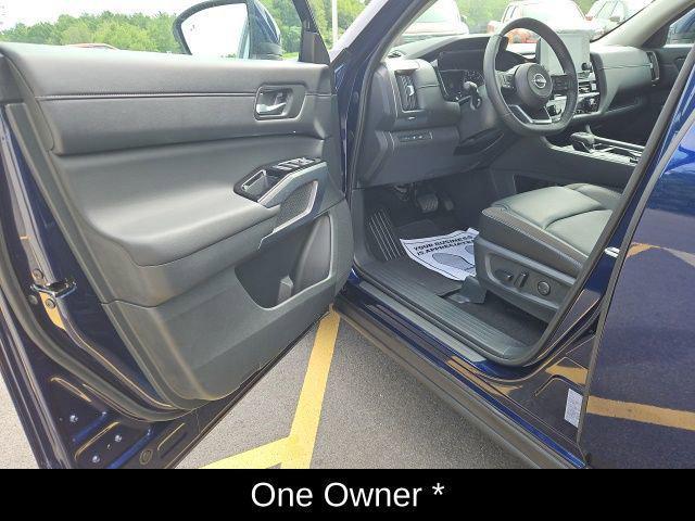 used 2024 Nissan Pathfinder car, priced at $38,999