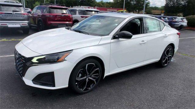 new 2025 Nissan Altima car, priced at $34,600