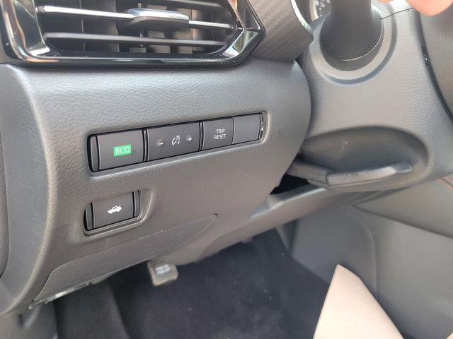 new 2025 Nissan Sentra car, priced at $27,890