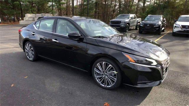 new 2025 Nissan Altima car, priced at $34,770