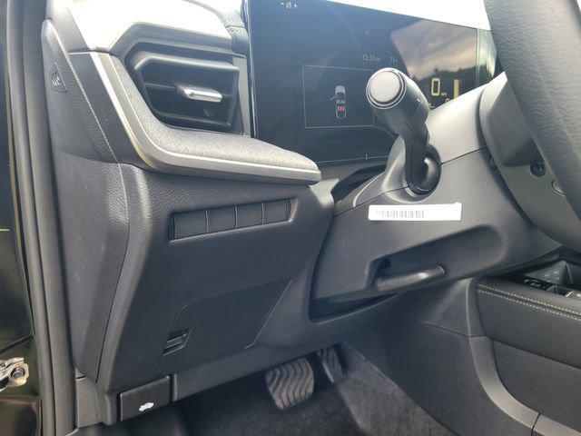 new 2025 Nissan Kicks car, priced at $26,993