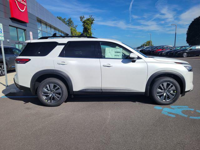new 2025 Nissan Pathfinder car, priced at $37,402
