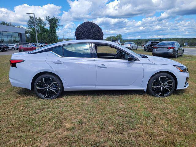 new 2025 Nissan Altima car, priced at $34,108