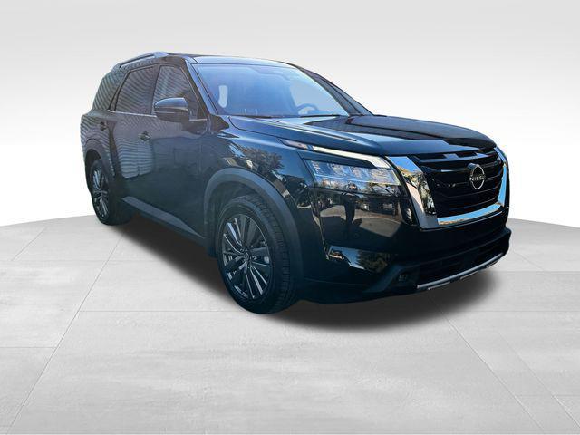 used 2022 Nissan Pathfinder car, priced at $32,333