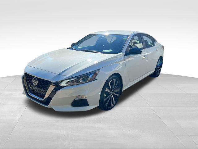 used 2022 Nissan Altima car, priced at $21,977