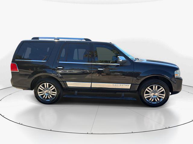 used 2010 Lincoln Navigator car, priced at $6,500