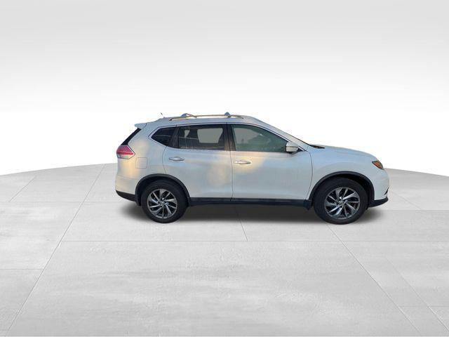 used 2015 Nissan Rogue car, priced at $13,977