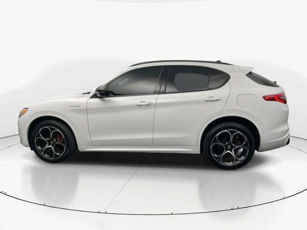 used 2022 Alfa Romeo Stelvio car, priced at $24,300
