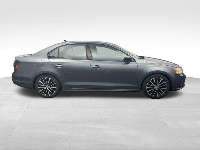used 2016 Volkswagen Jetta car, priced at $5,900