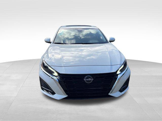 new 2025 Nissan Altima car, priced at $33,167