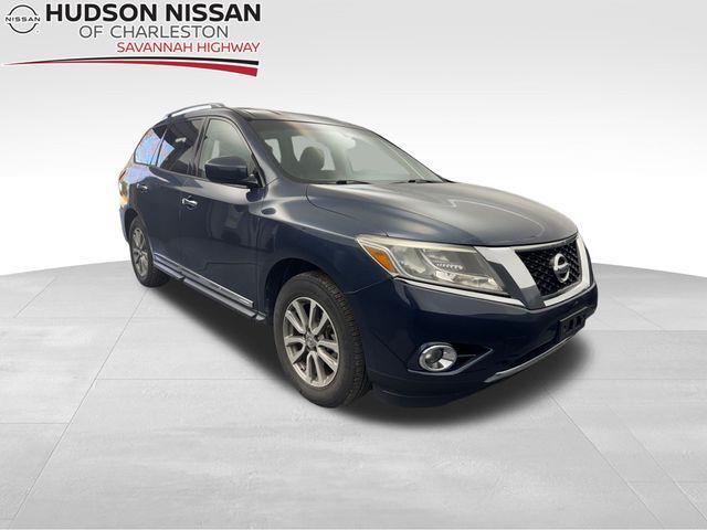 used 2015 Nissan Pathfinder car, priced at $12,444