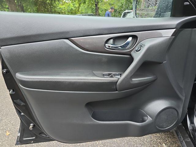 used 2019 Nissan Rogue car, priced at $8,400