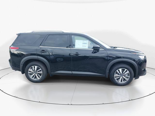 new 2025 Nissan Pathfinder car, priced at $36,846