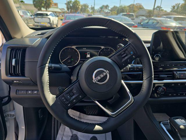 new 2025 Nissan Pathfinder car, priced at $36,850
