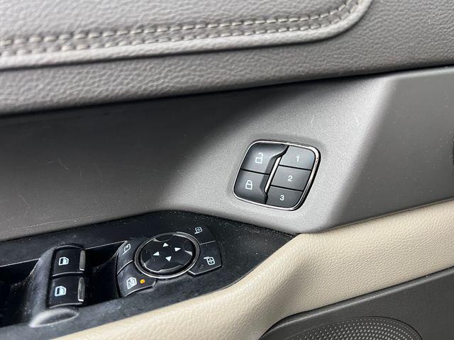 used 2020 Ford Expedition Max car, priced at $25,273