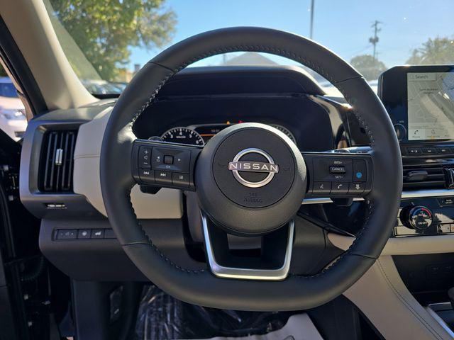 new 2025 Nissan Pathfinder car, priced at $36,814