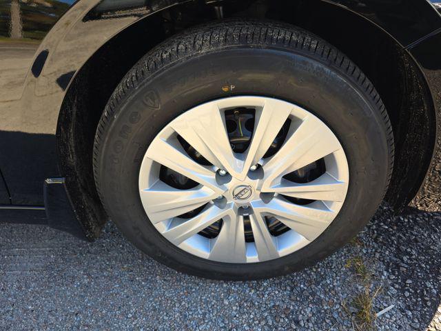 new 2025 Nissan Sentra car, priced at $22,036