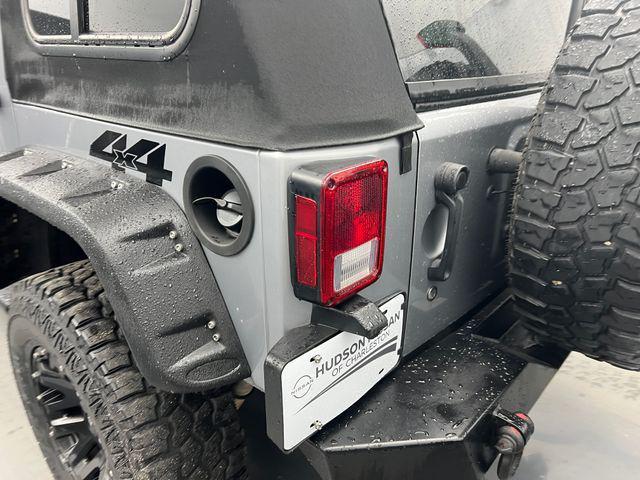 used 2013 Jeep Wrangler Unlimited car, priced at $17,700
