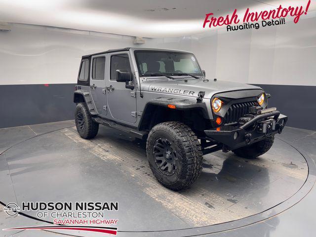 used 2013 Jeep Wrangler Unlimited car, priced at $18,500