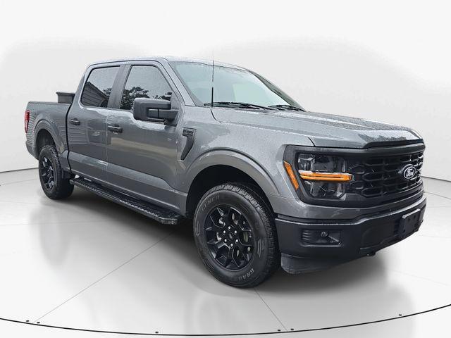 used 2024 Ford F-150 car, priced at $39,900