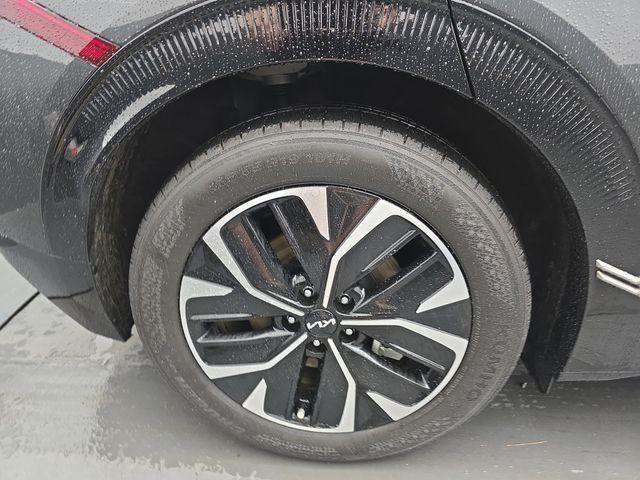 used 2022 Kia EV6 car, priced at $23,500