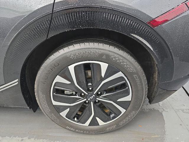 used 2022 Kia EV6 car, priced at $23,500