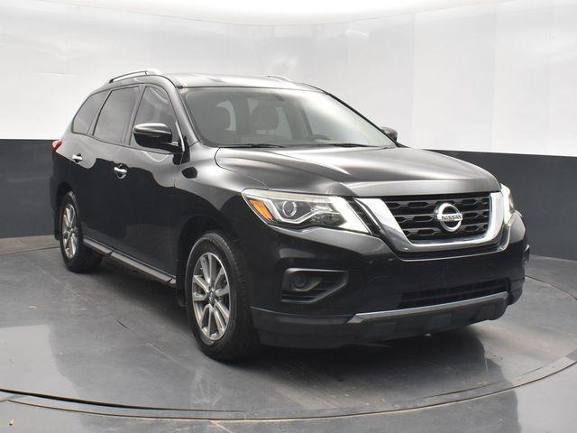 used 2017 Nissan Pathfinder car, priced at $14,777