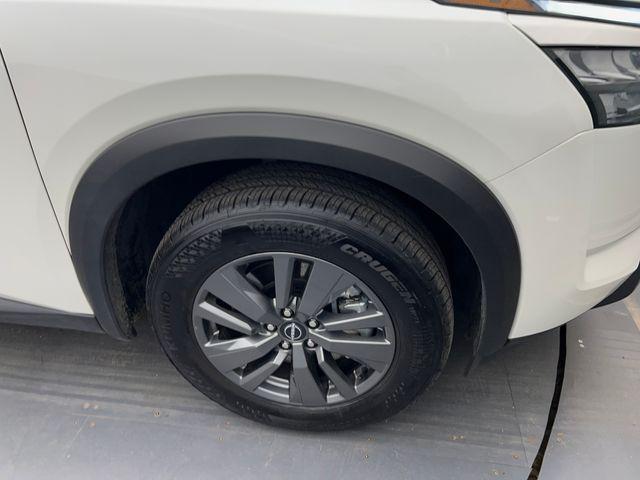 used 2024 Nissan Pathfinder car, priced at $33,650