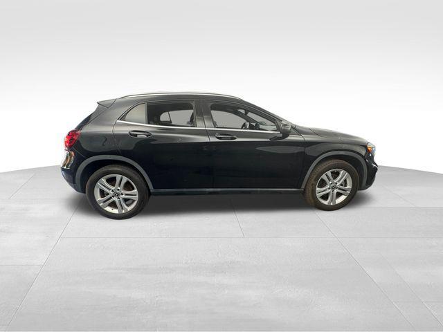 used 2020 Mercedes-Benz GLA 250 car, priced at $21,021