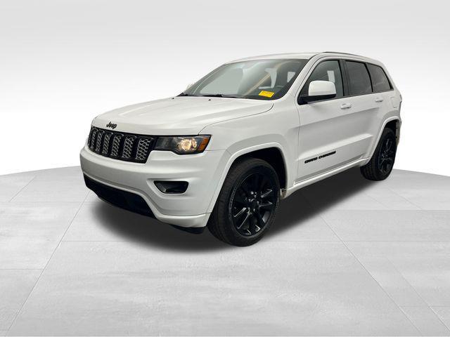 used 2017 Jeep Grand Cherokee car, priced at $13,692