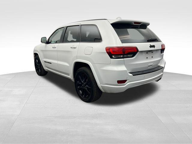 used 2017 Jeep Grand Cherokee car, priced at $13,692