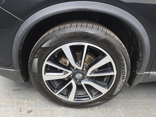 used 2020 Nissan Rogue car, priced at $15,480