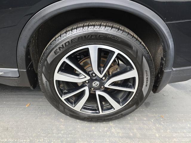 used 2020 Nissan Rogue car, priced at $15,480