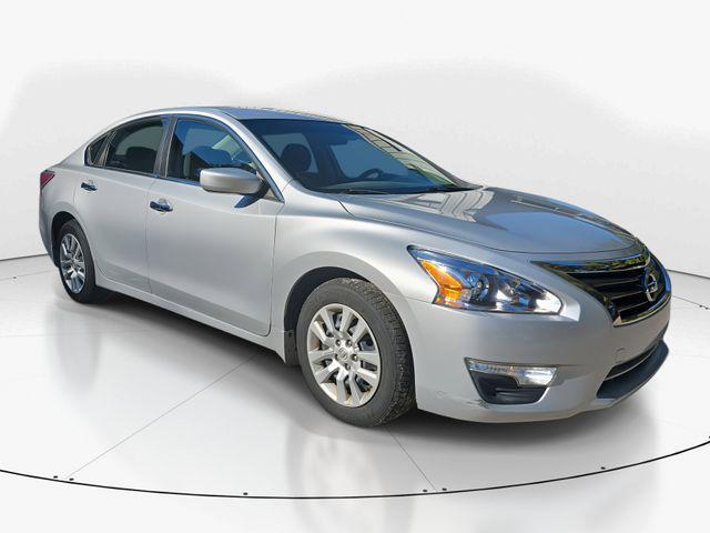 used 2014 Nissan Altima car, priced at $4,500