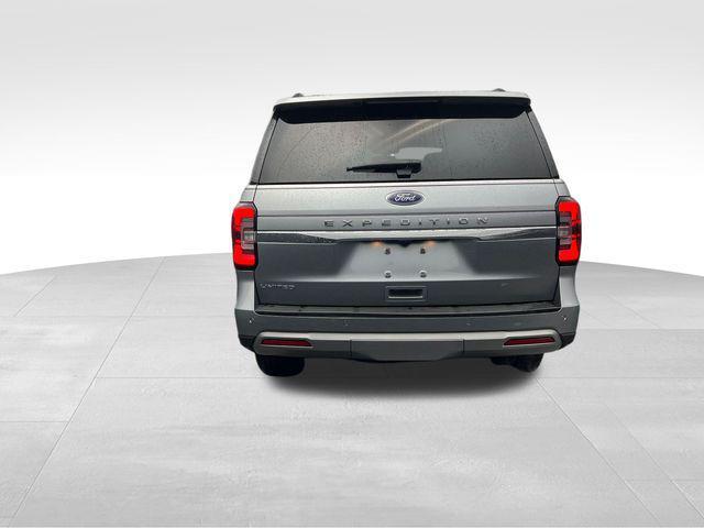 used 2022 Ford Expedition car, priced at $43,444